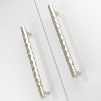 AW846 Diamond Cabinet Pull